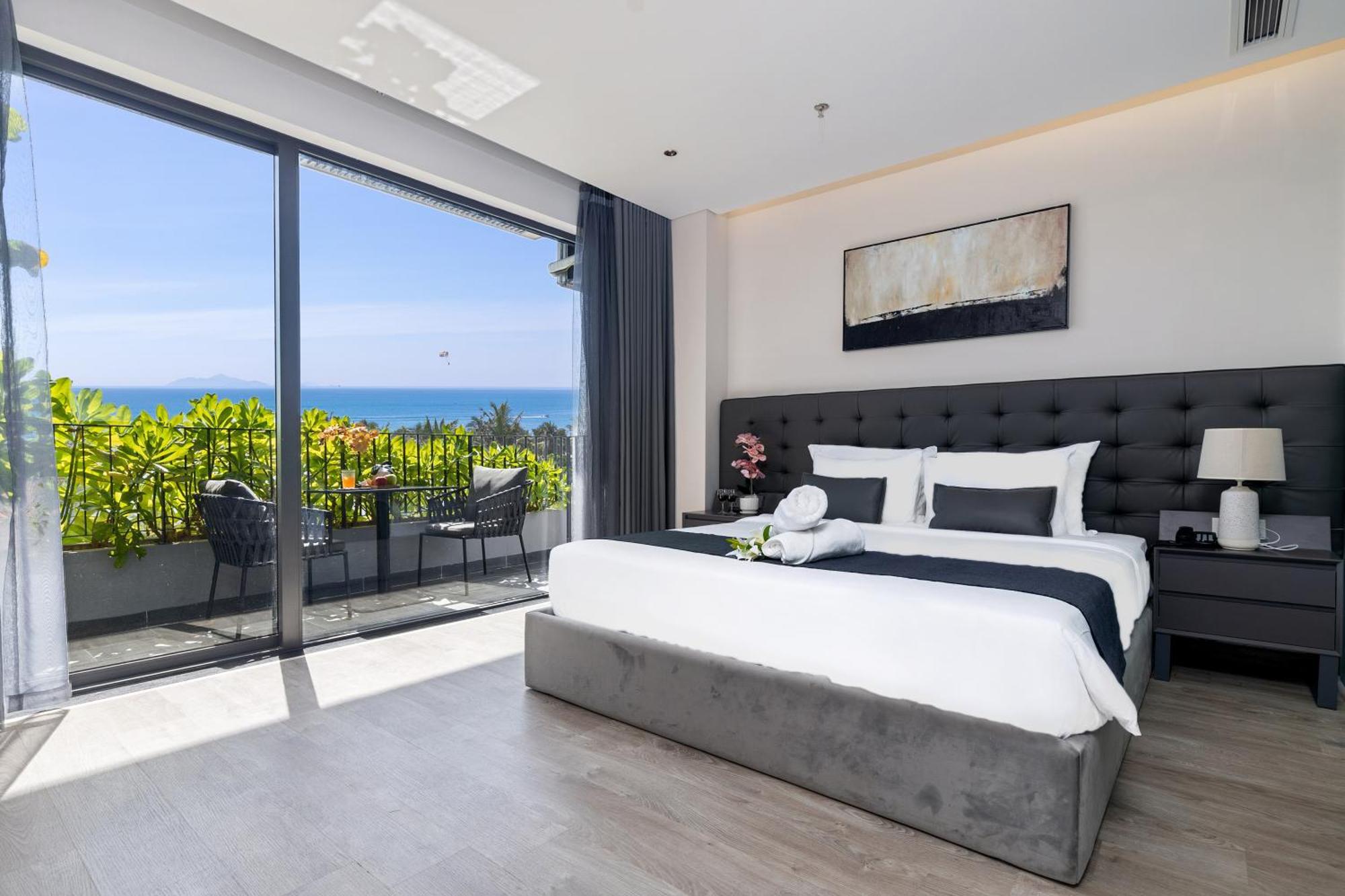 Jbay Beachfront Boutique Hotel Đà Nẵng Exterior foto