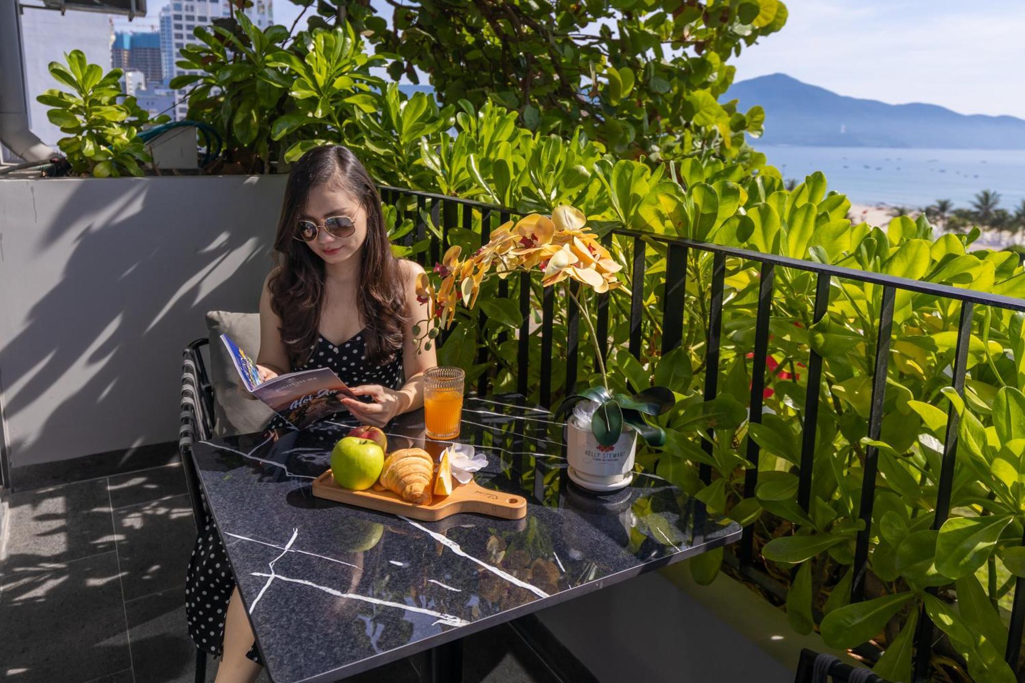 Jbay Beachfront Boutique Hotel Đà Nẵng Exterior foto