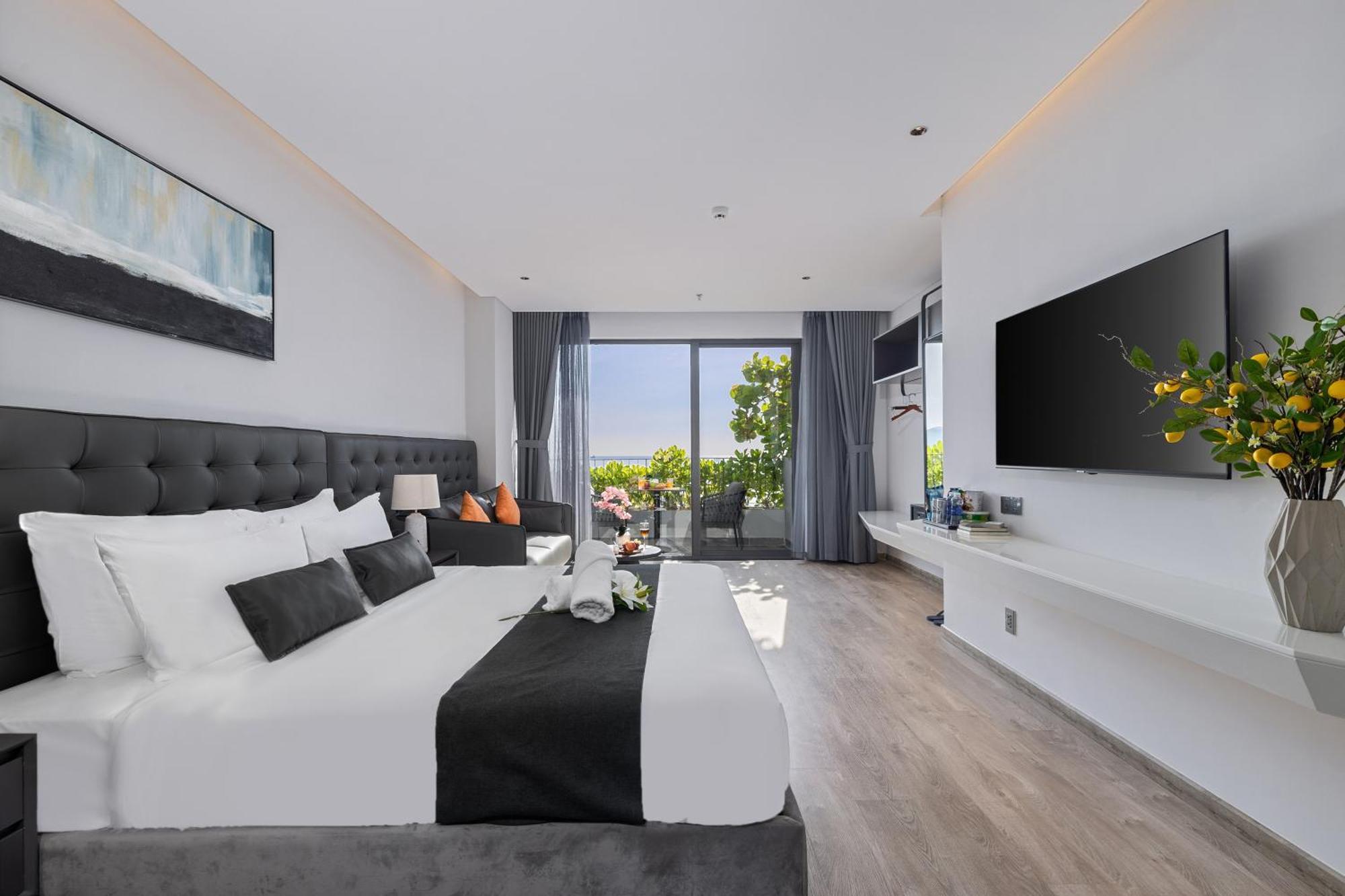 Jbay Beachfront Boutique Hotel Đà Nẵng Exterior foto